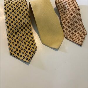 Vintage Ties Yellows 3/$12